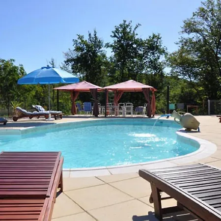 Κατάλυμα σε φάρμα Bungalow Saint-Andre-d'Allas
